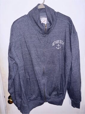 Vineyard Bethany Beach Gray Full-Zip Jacket